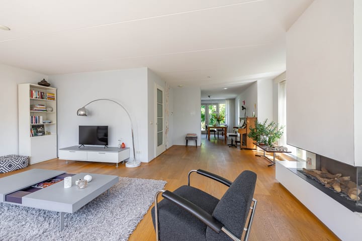 Foto 16 van Willem Plojterlaan 37