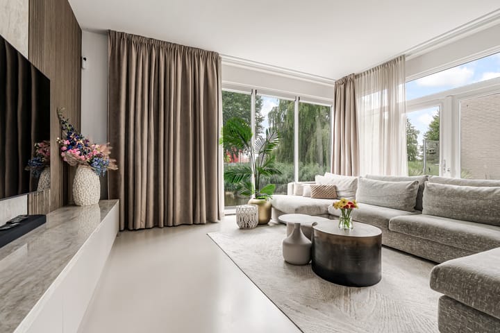 Photo 6 of Alderneystraat 18