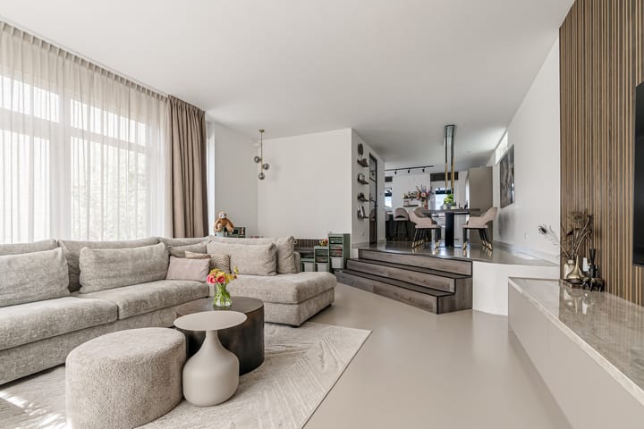 Photo 14 of Alderneystraat 18