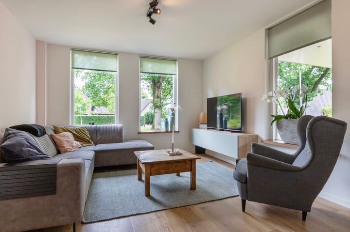 Photo 14 of Bakkersveld 8