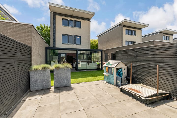 Photo 67 of Alderneystraat 18