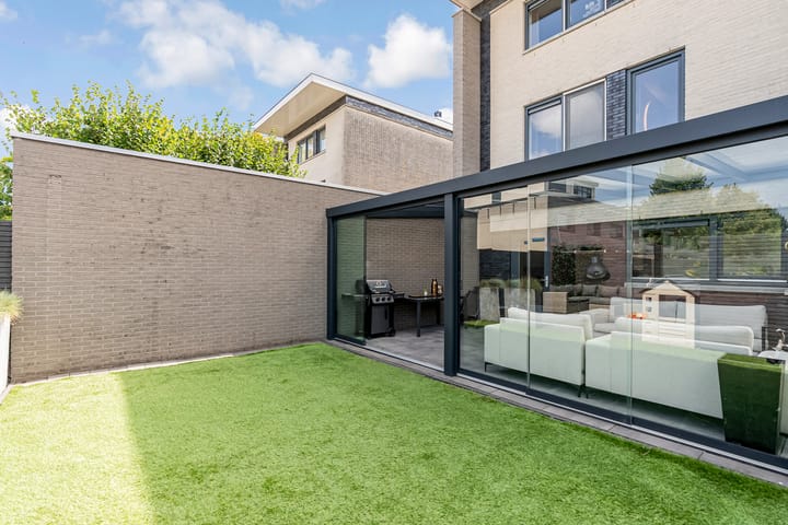 Photo 70 of Alderneystraat 18