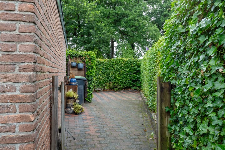 Photo 48 of Bakkersveld 8