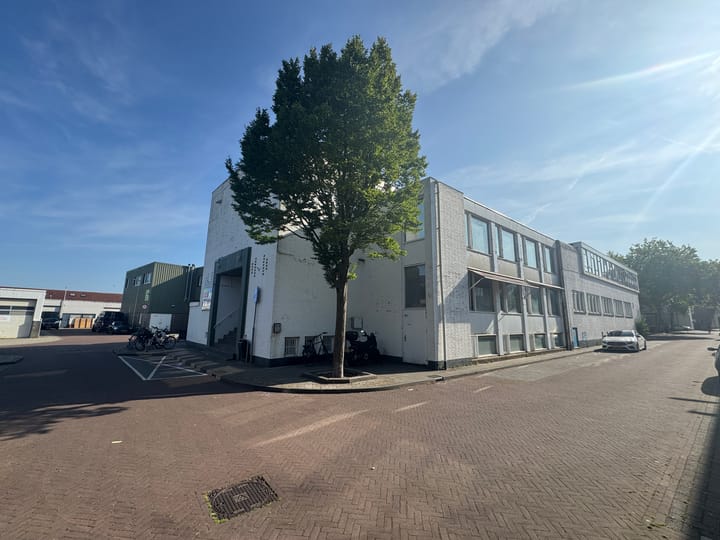 Nijverheidswerf 14-22, Bussum