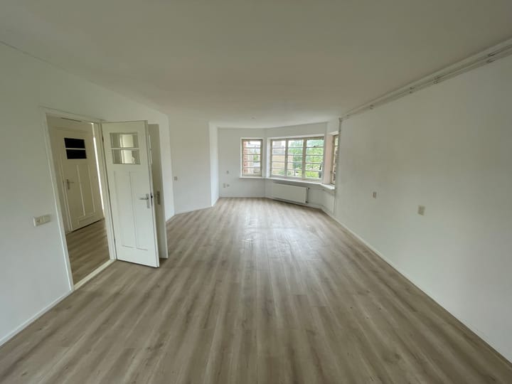 Photo 5 of Thérèse Schwartzeplein 13-D