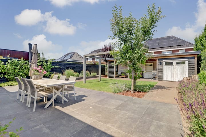 Foto 33 van de Bank 22