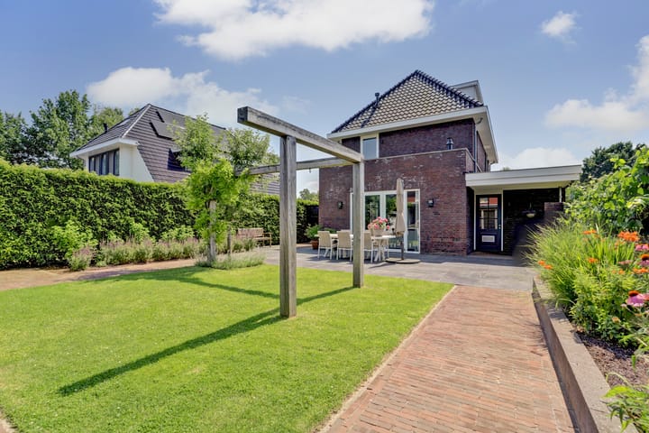 Foto 35 van de Bank 22