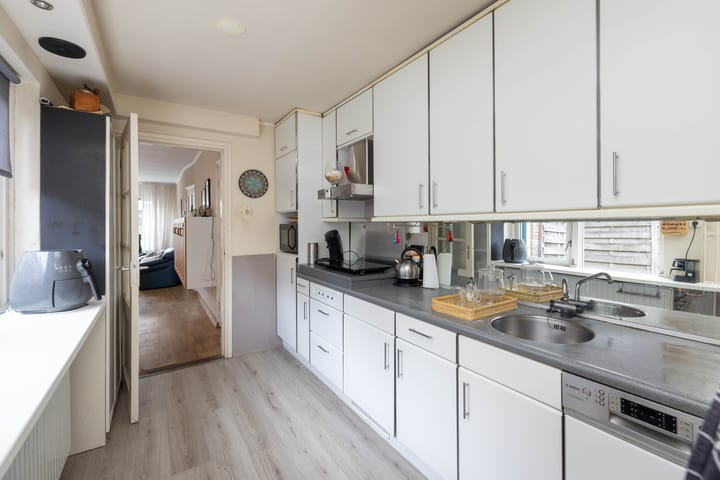 Foto 9 van Leliestraat 2-A