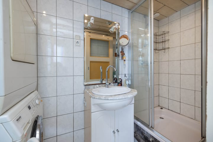 Foto 12 van Leliestraat 2-A