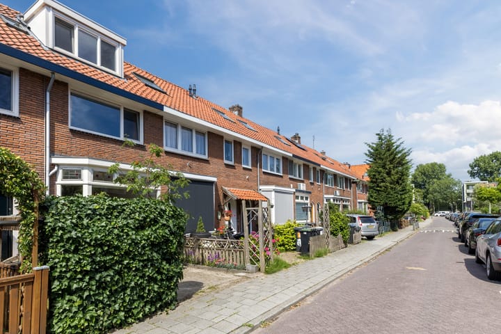 Foto 33 van Lijsterbesstraat 13