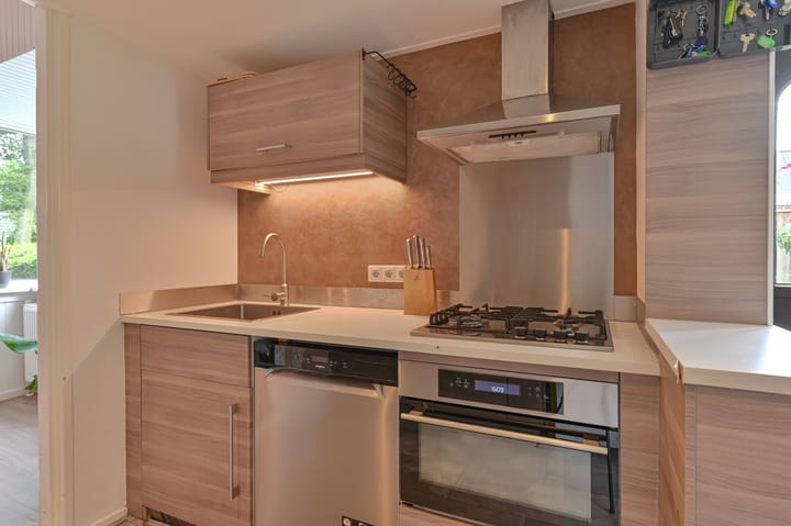 Photo 18 of Vaartweg 75