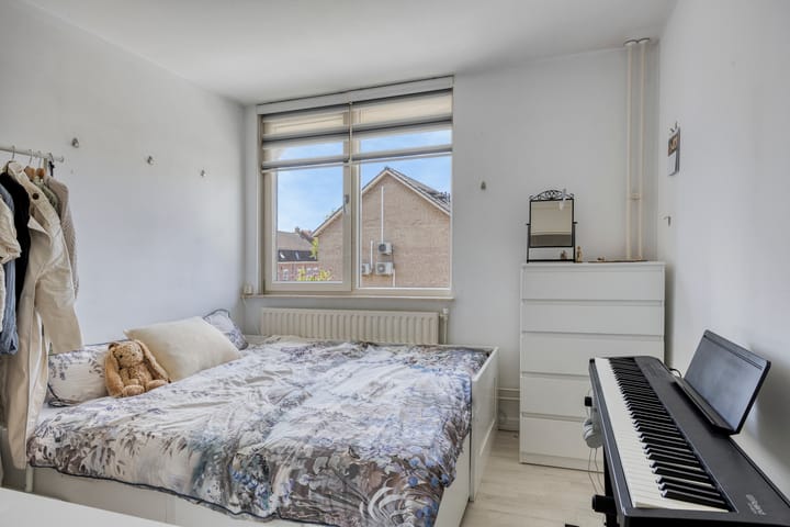 Foto 17 van Grieglaan 1-D