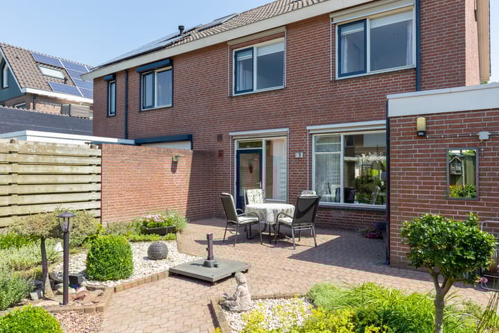 Foto 37 van Vermeerstraat 9