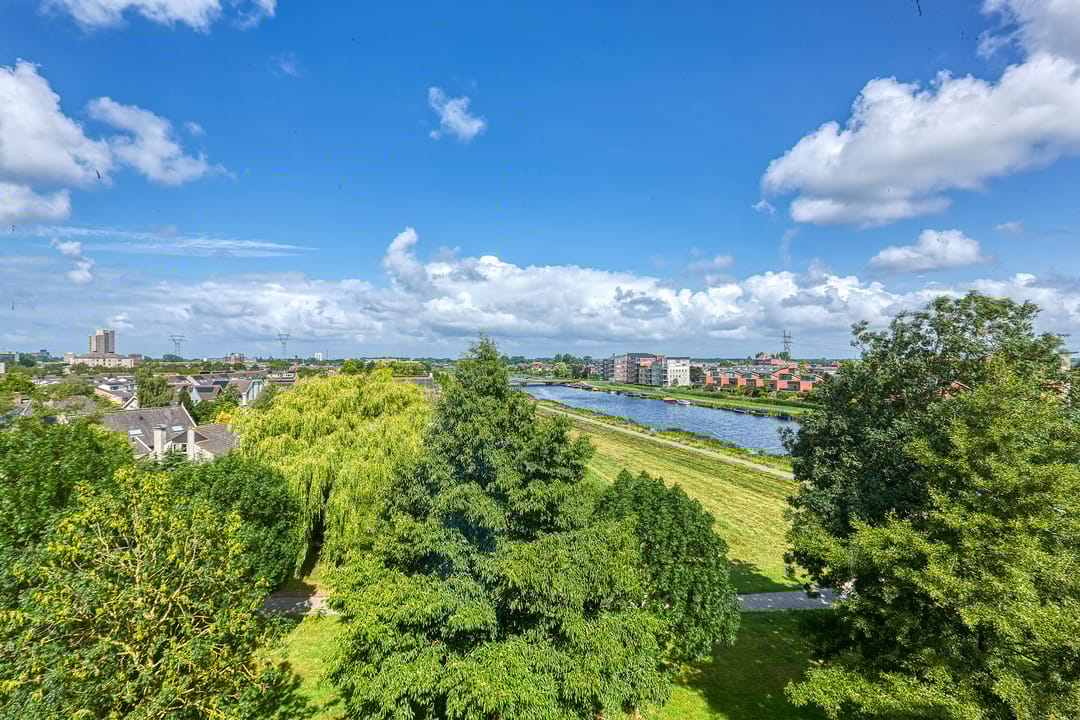 Foto 1 van Godfried Bomansstraat 74