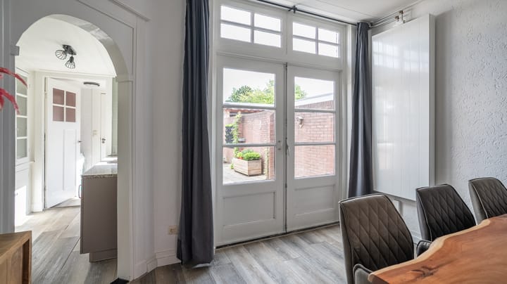 Foto 7 van Dahliastraat 16