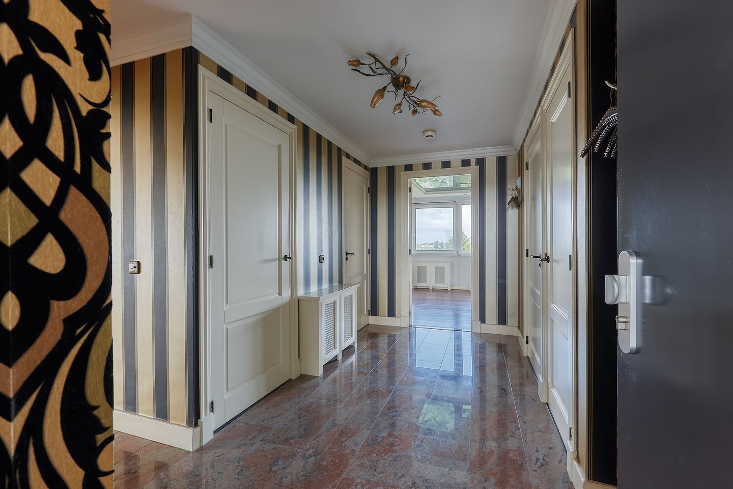 Foto 19 van Godfried Bomansstraat 74