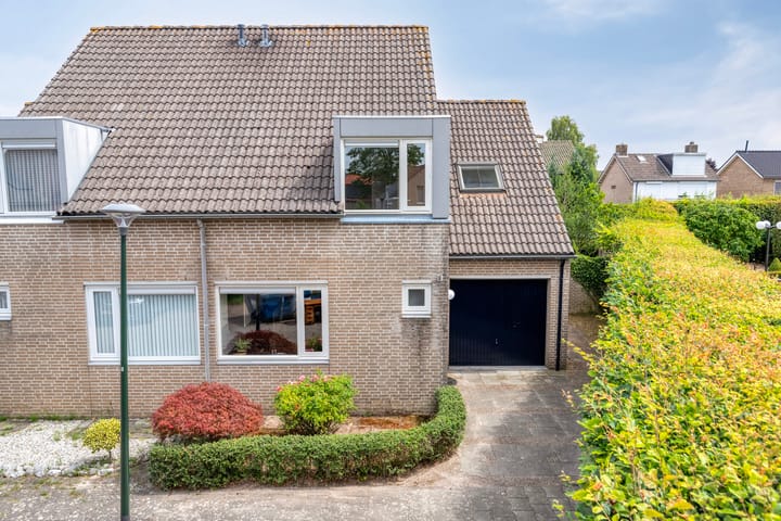 Foto 39 van Bovenhof 13