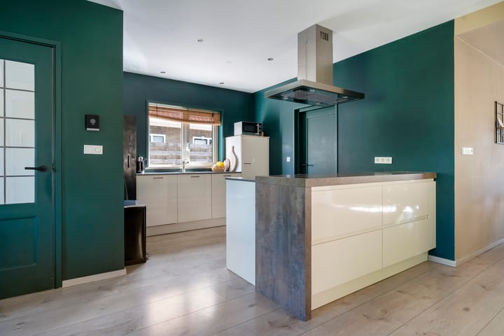 Photo 3 of Gijsbert van Swietenstraat 7