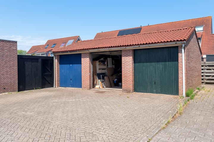 Foto 51 van Meidoornlaan 17