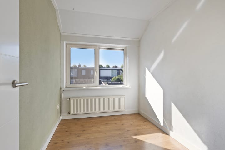 Photo 26 of Oranjestraat 19