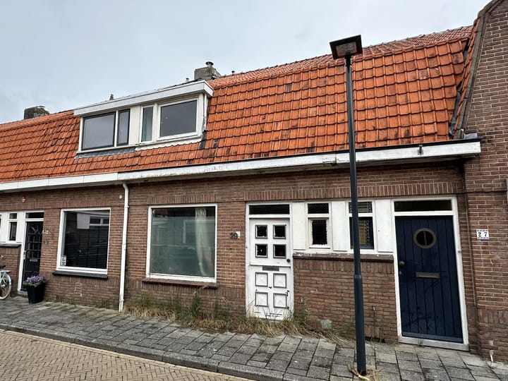 Photo 1 of Frederik Hendrikstraat 29