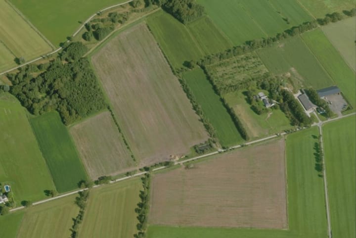 Lendeweg 10, Hall