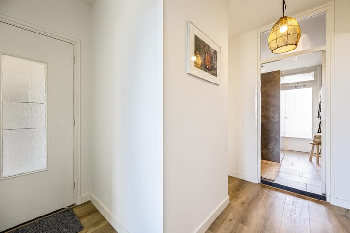 Photo 6 of Betje Wolfflaan 86