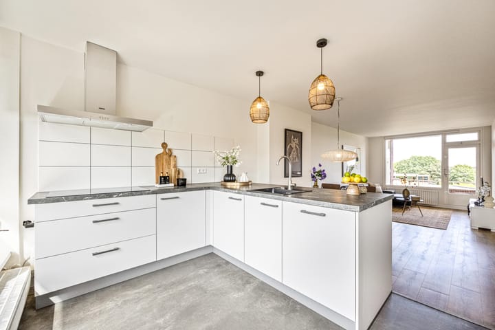 Photo 8 of Betje Wolfflaan 86