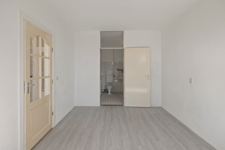 Foto 12 van Acaciaplein 127