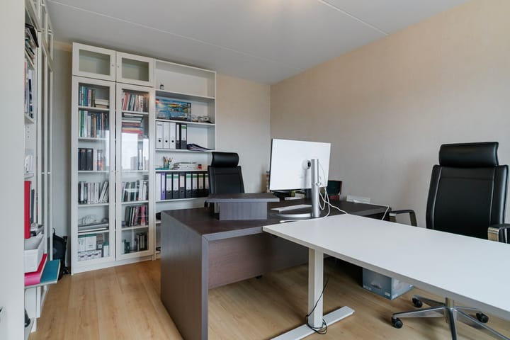 Foto 21 van Loosduinenstraat 73