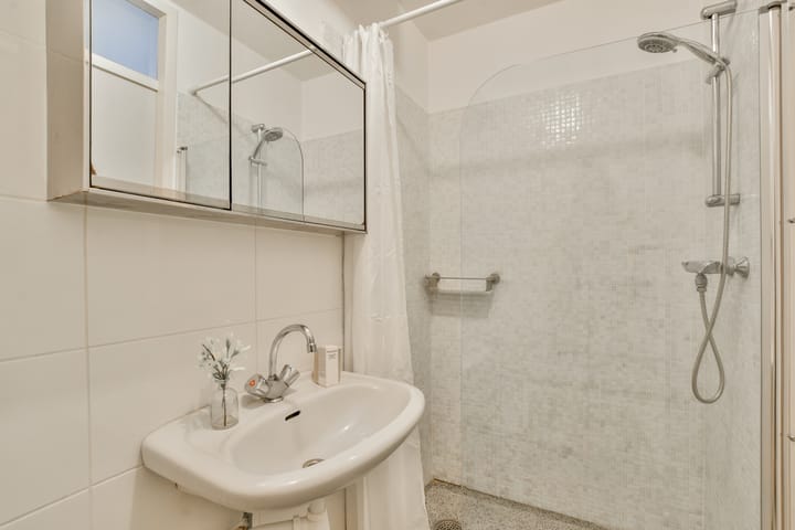 Photo 13 of Hildo Kropplein 101