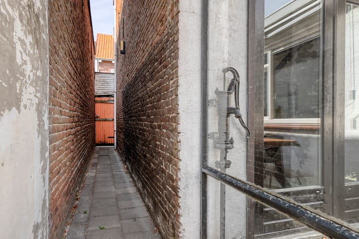 Foto 44 van Voorstraat 138