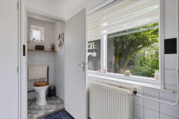 Photo 16 of Fonteinstrjitte 12