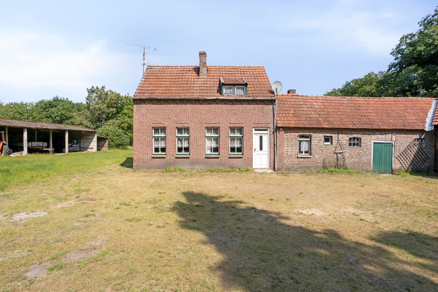 View photo 4 of Stramproyergrensweg 60
