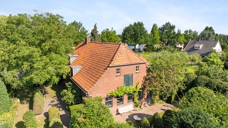 Stadswal 61 tertiary image