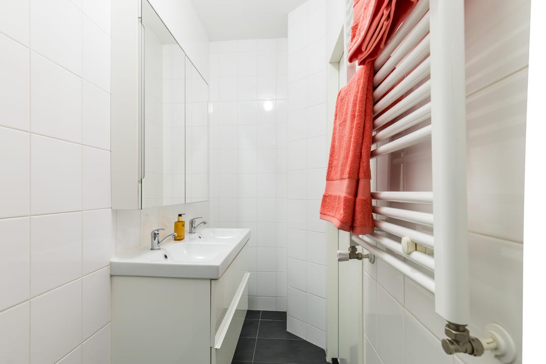 Photo 26 of Nieuwe Binnenweg 240-A01