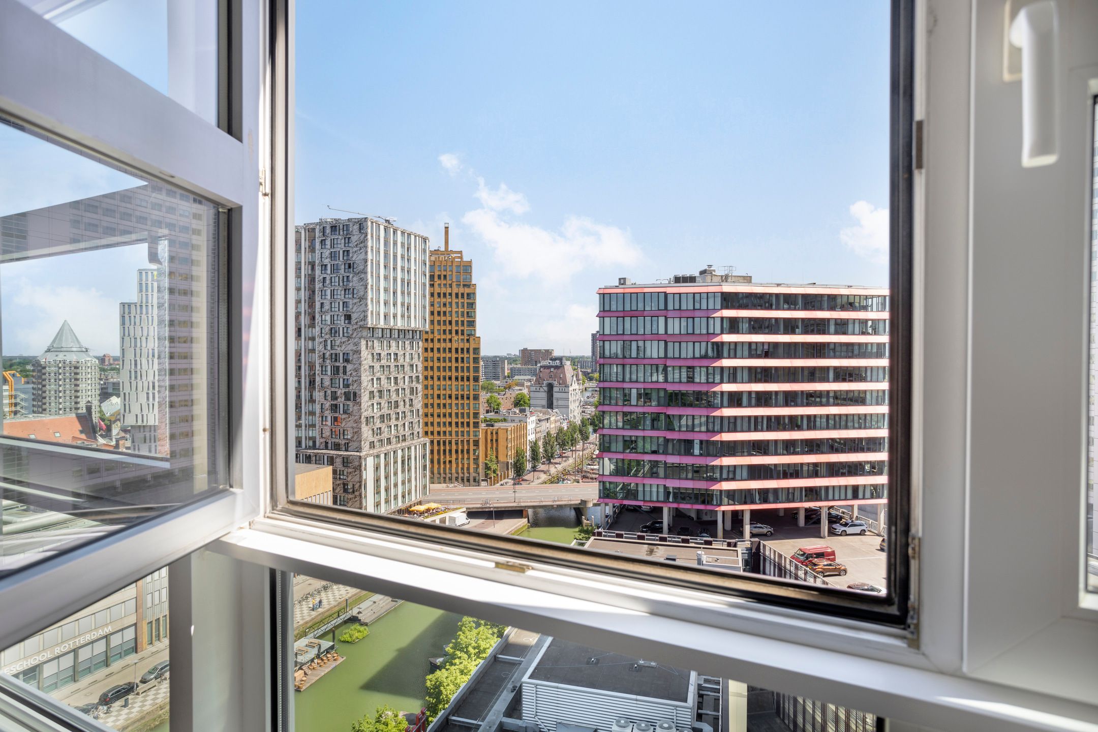 Photo 9 of Wijnbrugstraat 201