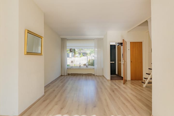 Foto 2 van Staringstraat 28