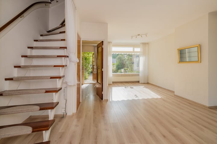 Foto 4 van Staringstraat 28