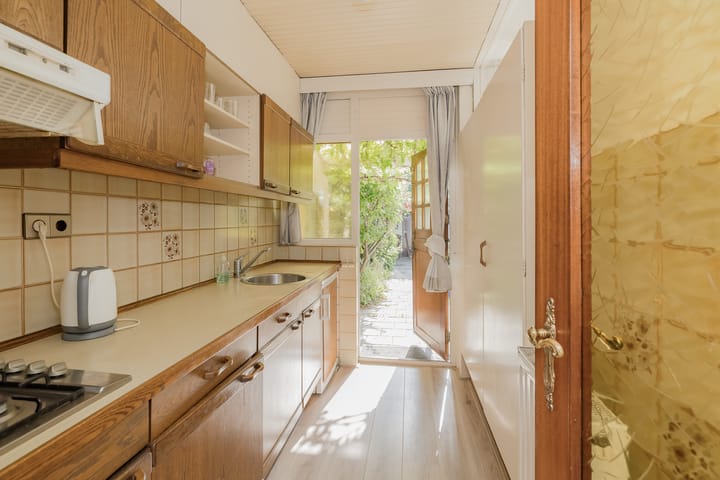 Foto 5 van Staringstraat 28