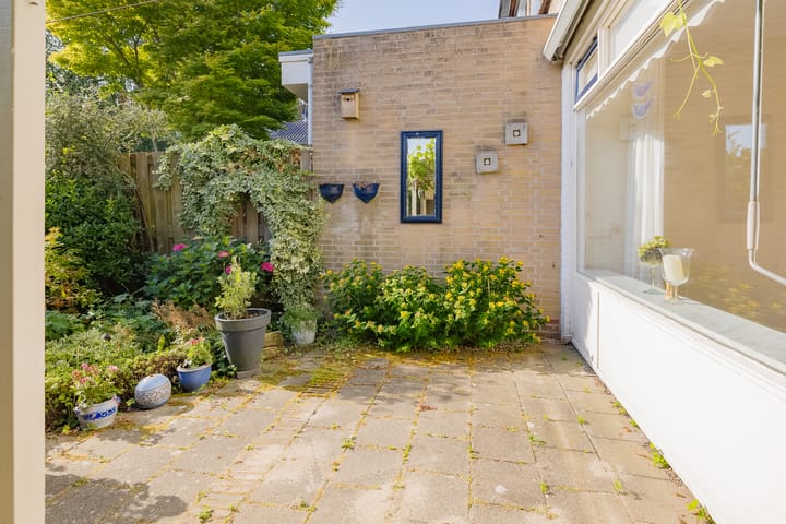 Photo 29 of Staringstraat 28