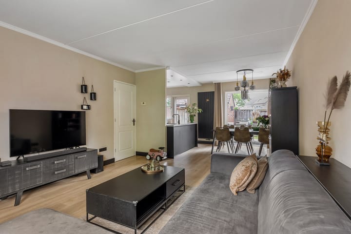 Photo 8 of Leeuwebek 19