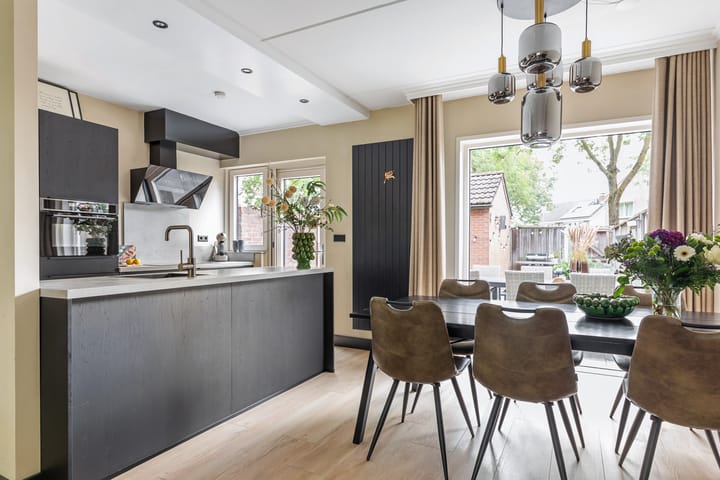 Photo 10 of Leeuwebek 19