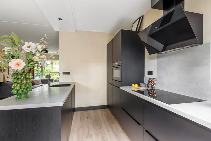 Photo 11 of Leeuwebek 19