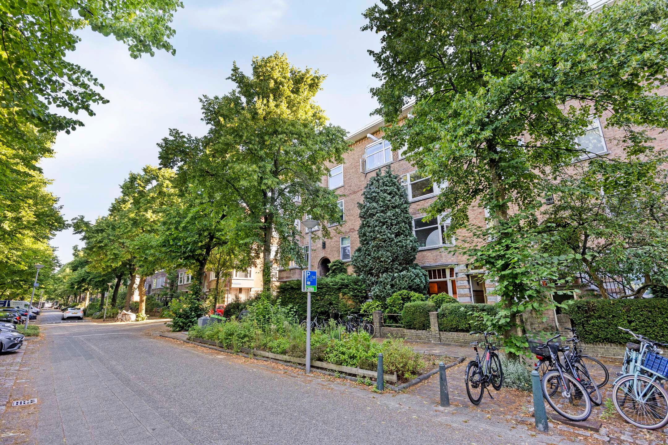 Foto 9 van Vroesenlaan 47-C