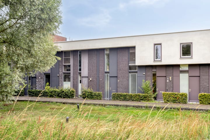 Foto 32 van Vuurvlinder 74