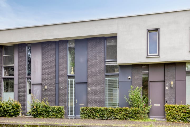 Foto 33 van Vuurvlinder 74