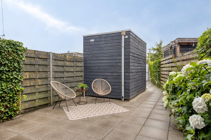 Foto 27 van Vuurvlinder 74