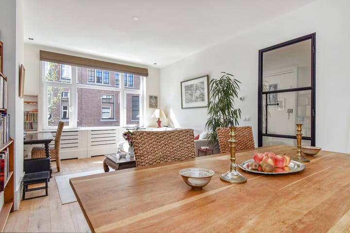 Foto 12 van Esdoornstraat 41