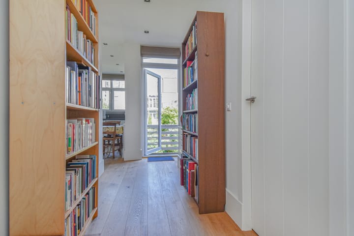 Foto 14 van Esdoornstraat 41